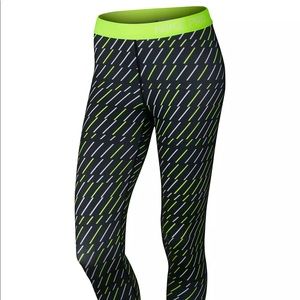 NIKE PRO LEGGINGS